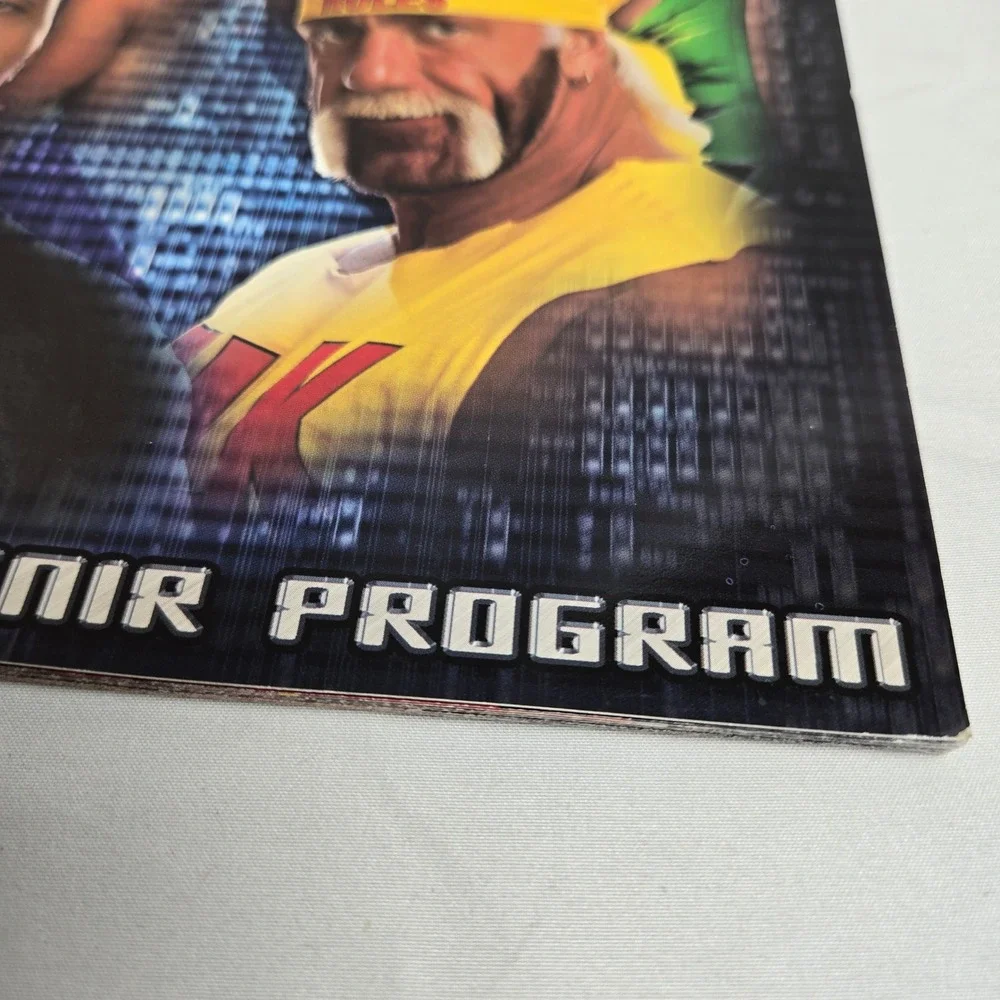 WWE World Wrestling Entertainment Official Souvenir Program‎ Vintage 2002